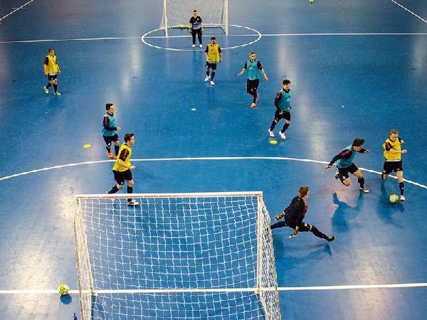 Bóng đá Futsal là gì? Các quy định thi đấu bóng đá futsal cơ bản