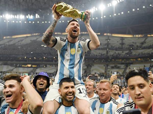 Bóng đá QT 23/3: Argentina vô địch World Cup nhờ có Messi