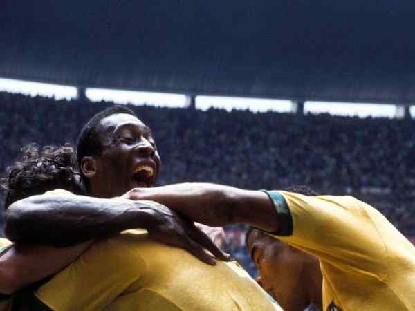 Pele có bao nhiêu bàn thắng? Tổng số bàn thắng của Pele